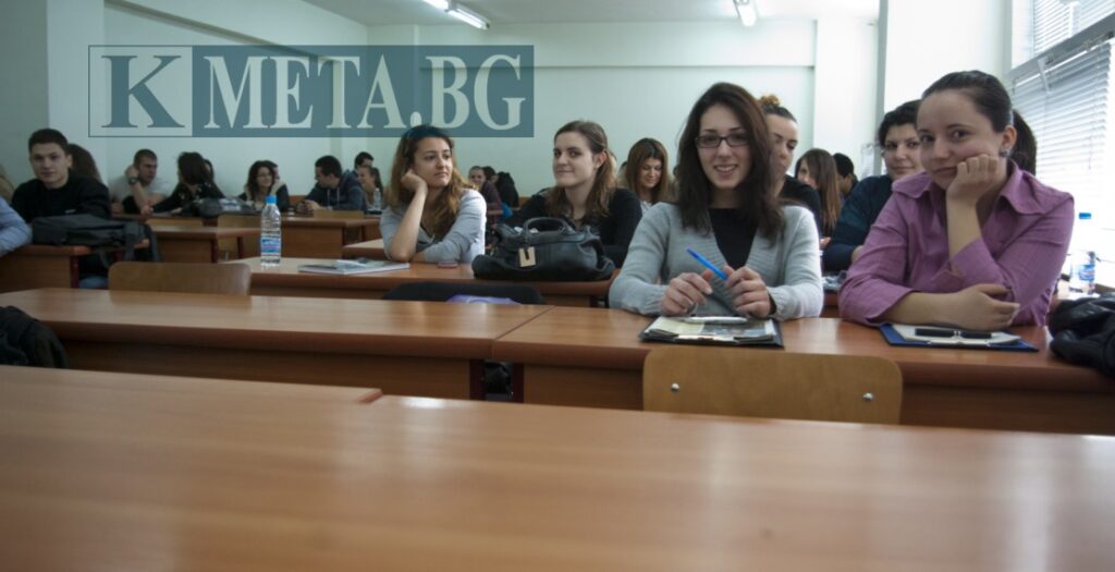 Студенти и общинари обсъждат бюджета за София 2 studenti 2 1