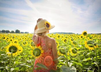 Уикендът започва със слънце