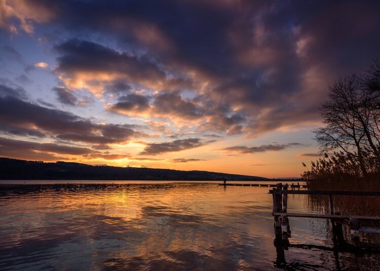 Облачно с кратки дъждове 1 sunset 3220360 960 720 1