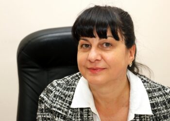 Чуждестранни преподаватели специализират в България