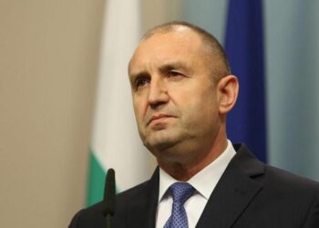 Радев: Направих първата крачка към нормалността