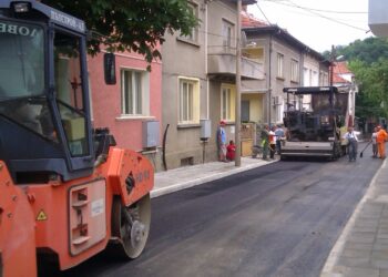 Троян отчита 1,2 млн. в нов асфалт