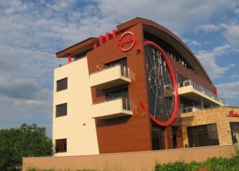Най-атрактивната сграда в Монтана е брега на „Огоста”