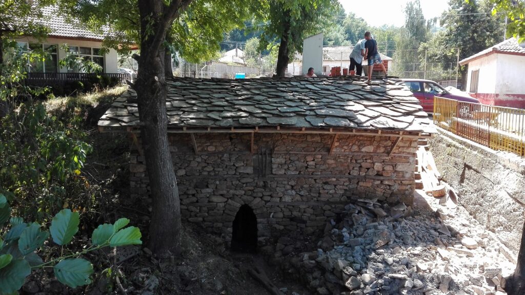 Възстановиха стара воденица в Шумнатица 2 vhvh
