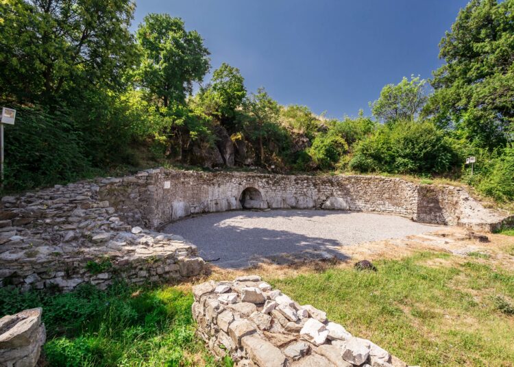 www.pandevonium.com 1856 1