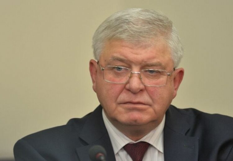 Ананиев 4