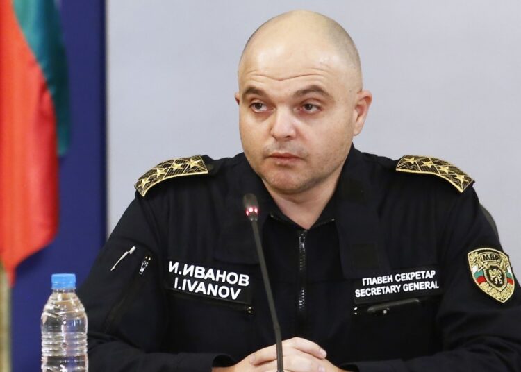 641 души на прокурор за лъжливи декларации на КПП-тата 1 Иванов 2