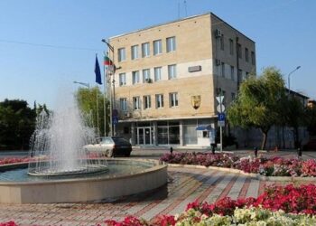 Петрич освободи наематели от такси