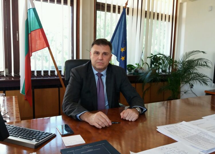 ГЕРБ пуска губернатора на Плевен в битката за кмет 1 Петров 1