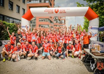 Бизнесът отново се включи в Postbank Business Run
