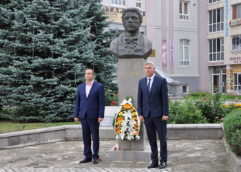 Духов оркестър и шествие за Левски в Разлог