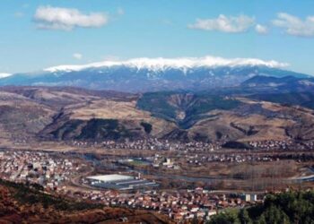 Показват красотата на Симитли в снимки