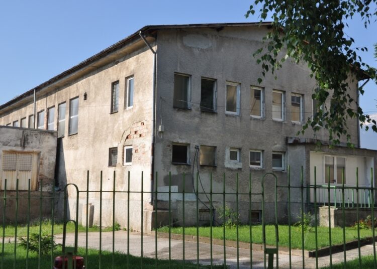 Дървените ваканции остават в миналото за две школа 1 училища ремонти 1