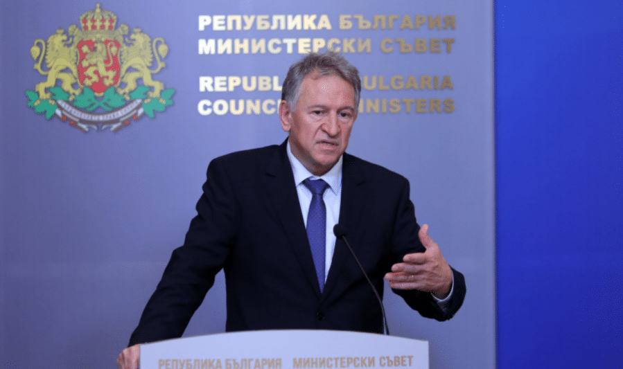 Д-р Стойчо Кацаров