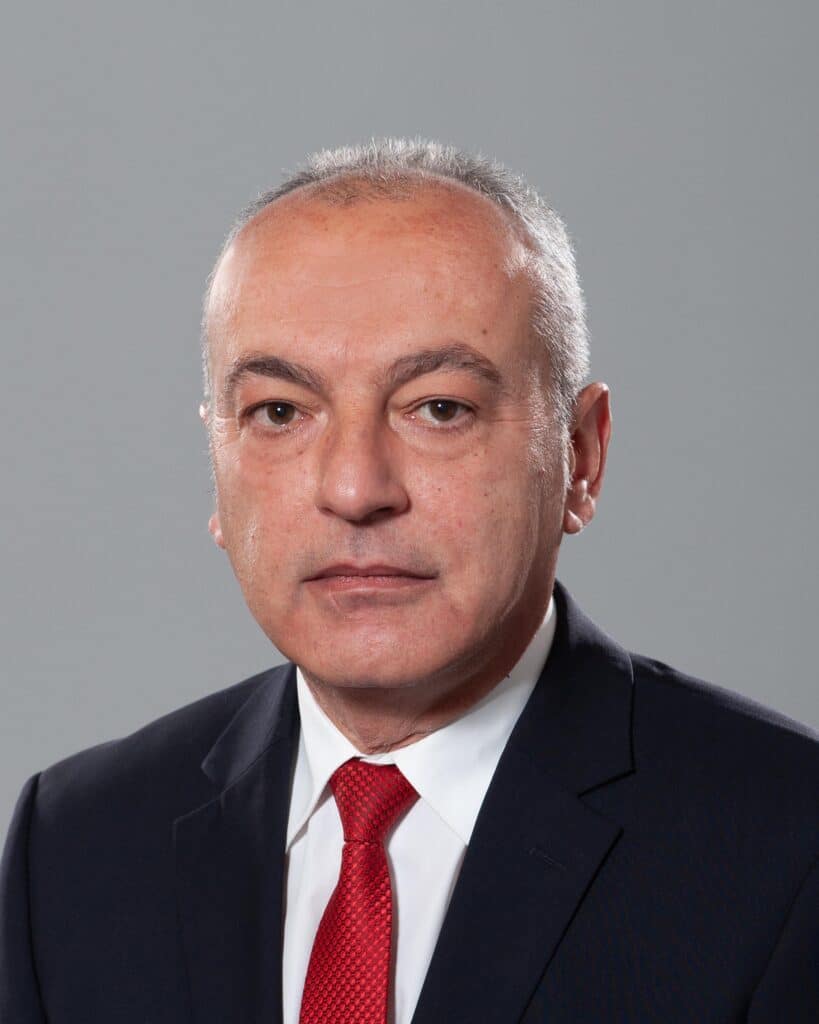 гълъб донев