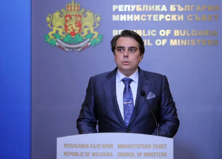 Асен Василев