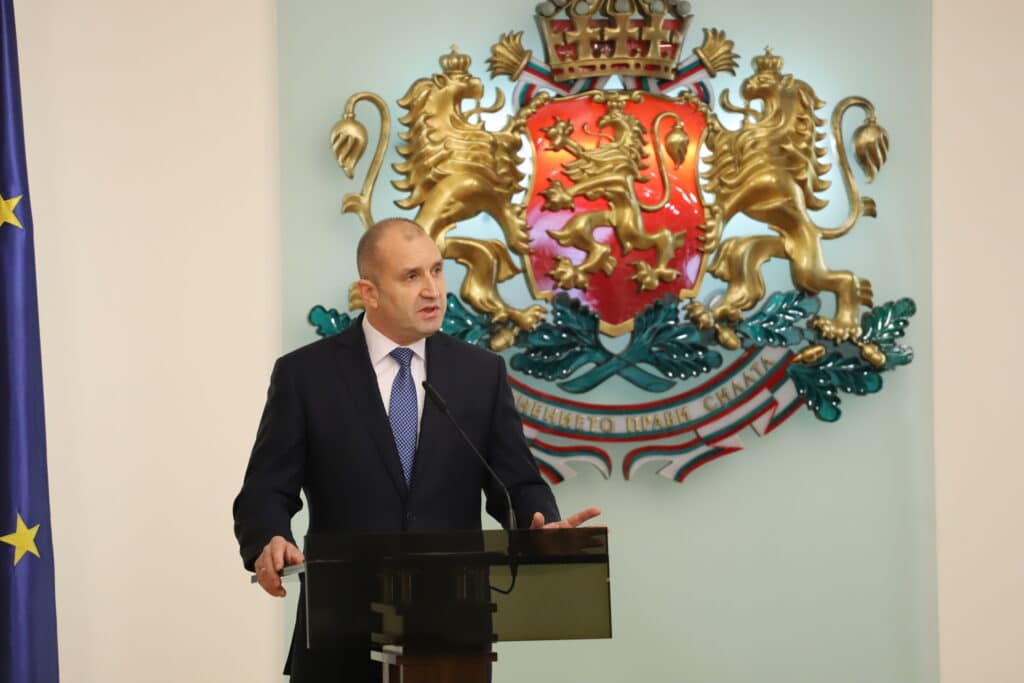 Румен Радев