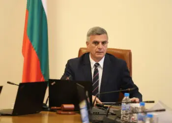 Стефан Янев