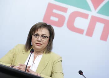 Корнелия Нинова