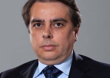 Асен Василев