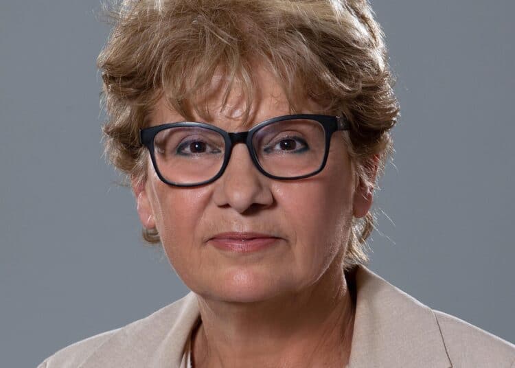 виолета комитова