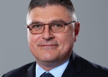 Ето кои са имената в новата власт (ГАЛЕРИЯ)