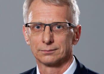 Ето кои са имената в новата власт (ГАЛЕРИЯ)
