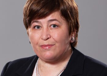 Ето кои са имената в новата власт (ГАЛЕРИЯ)