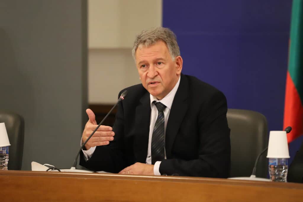 Д-р Стойчо Кацаров