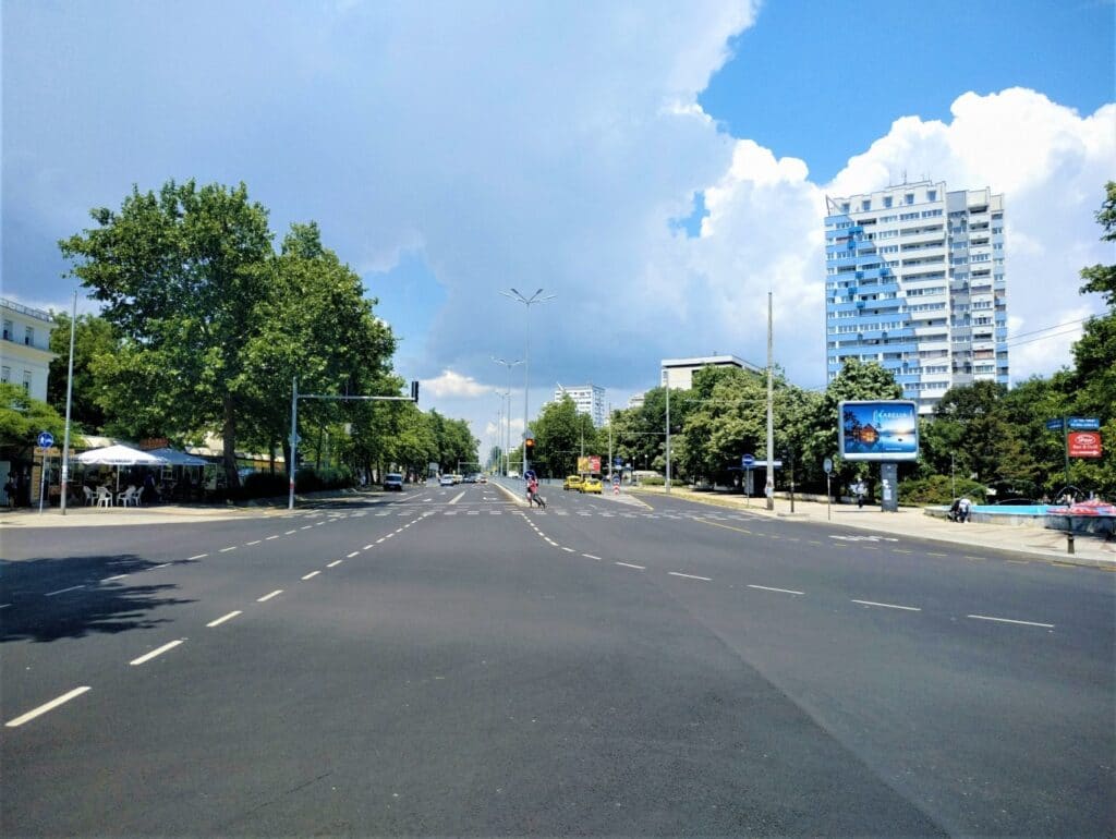 Бул. "Демокрация"