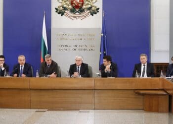 Бе представен отчет за работата на служебното правителство