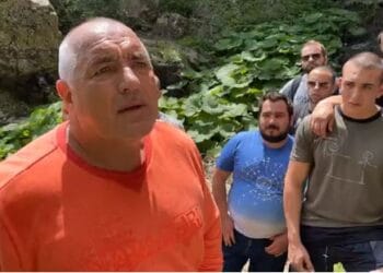 Бившият премиер мина по Вазовата екопътека
