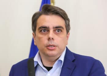 Асен Василев