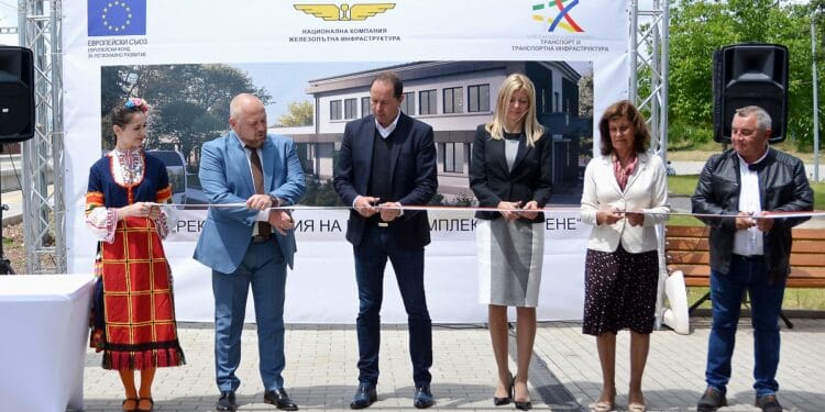 Ремонт за 30 млн. лева на жп гари от София до Бургас