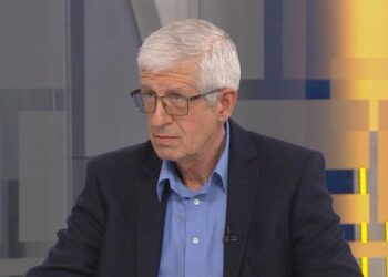 Румен Овчаров