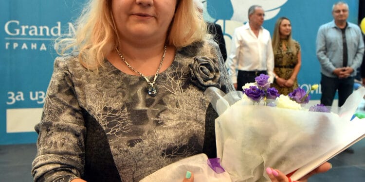 Цветелина Михайлова