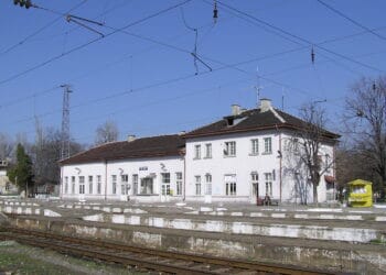 Жп гарата в Нова Загора
