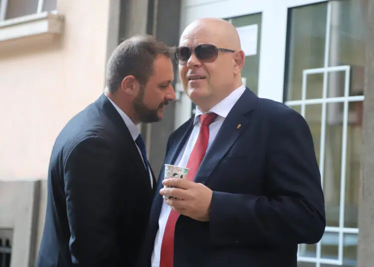 Гешев: Сигналът на Рашков е правно нищо, няма да си тръгна