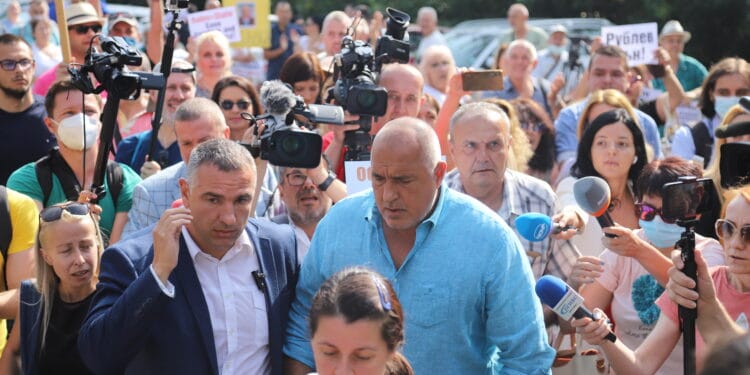 Борисов пристигна за разпита в “Национална полиция” (Снимки)