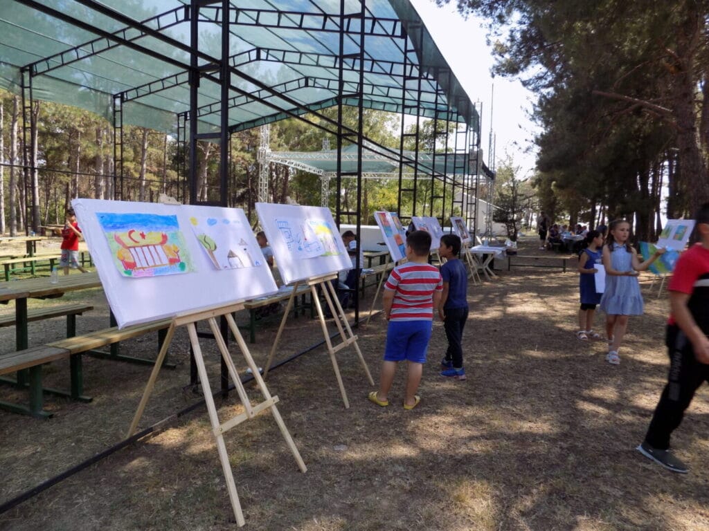 Рисунки на поморийски деца са в новия парк на Инедже