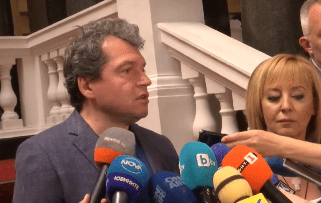 Манолова след среща с ИТН: Ще има правителство (ВИДЕО) 1 Capture247