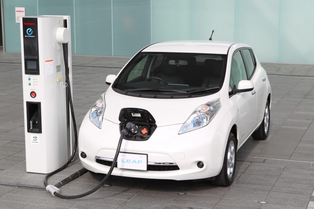 Elektromobili3