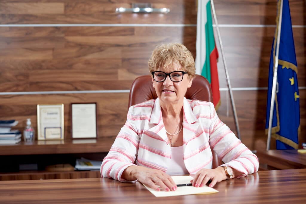 VioletaKomitova 11