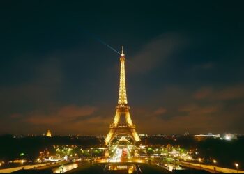 Bonjour! 40 000 замъка във Франция, a французинът пие 60 л. вино