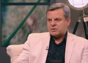 Близки и приятели се сбогуваха с Евгений Бакърджиев
