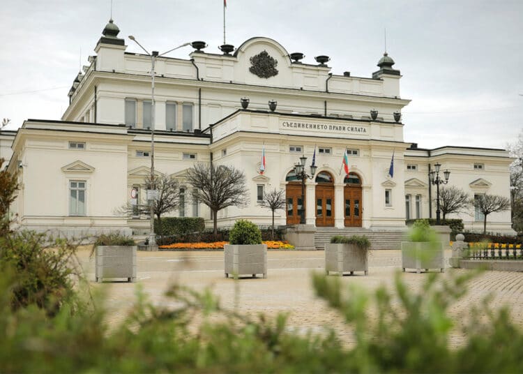 Днес е първото заседание на НС