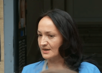 Министър Кацаров се е подписал пред очите на д-р Христина Каменова, твърди самата лекарка