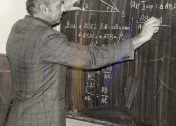 Немската гимназия с тържество за 90 г. юбилей на Любен Петракиев