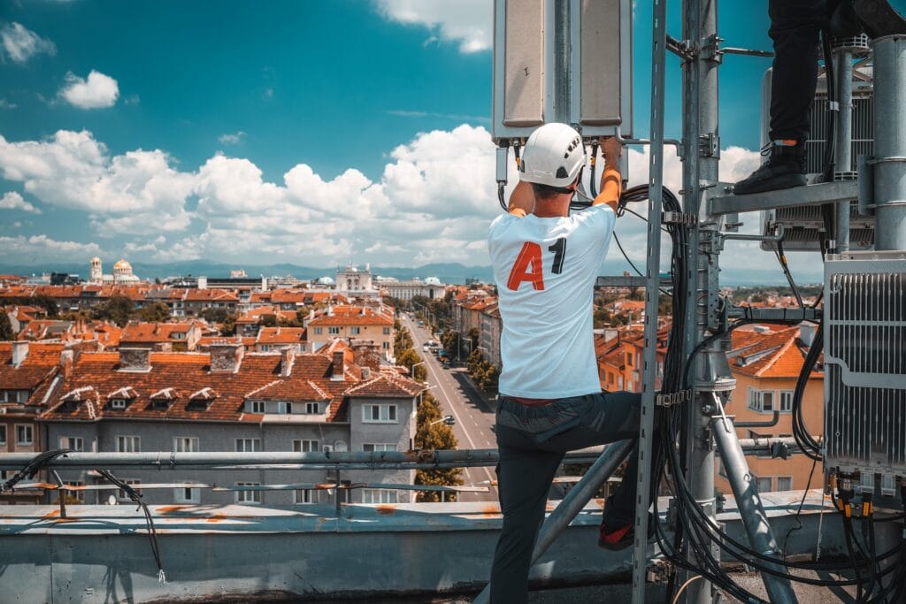 A1 Group избра Nokia и Ericsson за доставчици на 5G оборудване за България, Словения, Сърбия и Хърватия 1 В България А1 разполага с най-бързата 5G мрежа за 2021 година
