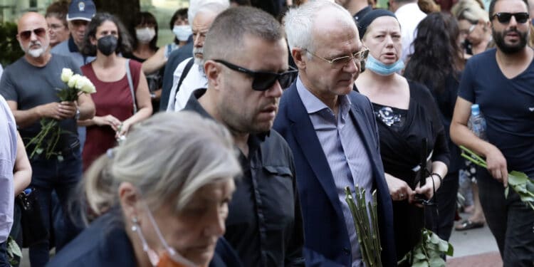 Стотици се сбогуваха с Радосвет Радев (Снимки)